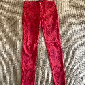 Joe’s Jeans size 28 ikat print EUC Skinny Jeans